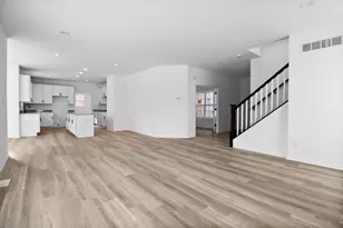 2790 E 105th Ave, Crown Point, IN 46307 - Photo 6