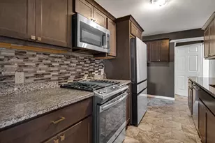 1710 Minnesota St, Hobart, IN 46342 - Photo 10