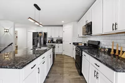 10132 Azalea Drive, Crown Point, IN 46307 - Photo 8