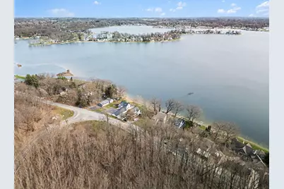 563 Waverly Road, La Porte, IN 46350 - Photo 4