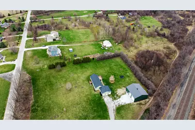 3921 N 350 E, Rolling Prairie, IN 46371 - Photo 6