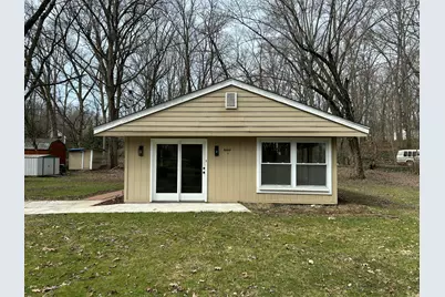 4609 Bear Lane, Valparaiso, IN 46383 - Photo 2