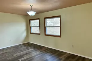 4609 Bear Ln, Valparaiso, IN 46383 - Photo 6