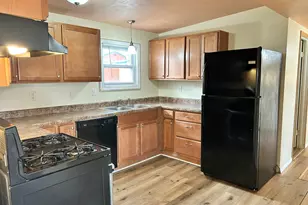 4609 Bear Ln, Valparaiso, IN 46383 - Photo 8