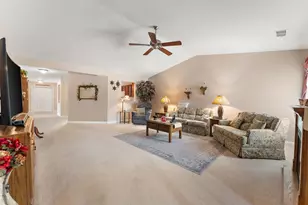 7035 Tompkins Ct, Griffith, IN 46319 - Photo 8