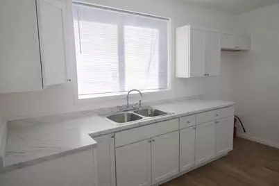 4912 Catalpa Avenue, Hammond, IN 46327 - Photo 4