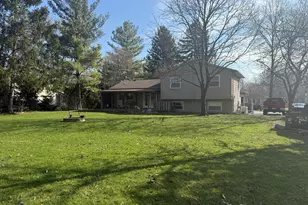 212 Weblos Trail, Valparaiso, IN 46385 - Photo 2