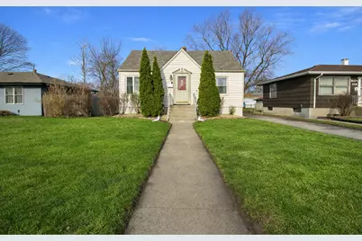 214 N Dwiggins Street, Griffith, IN 46319 - Photo 2