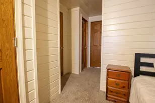 214 N Dwiggins St, Griffith, IN 46319 - Photo 22