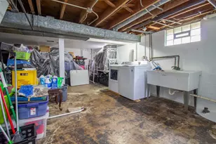 214 N Dwiggins St, Griffith, IN 46319 - Photo 34