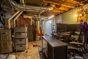 214 N Dwiggins St, Griffith, IN 46319 - Photo 36