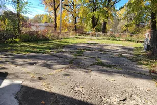 4738 Delaware St, Gary, IN 46409 - Photo 14