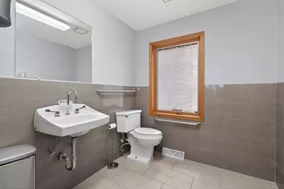 1200 S Woodland Avenue, Michigan City, IN 46360 - Photo 12