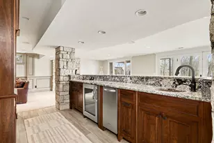 195 Amhurst Pl, Valparaiso, IN 46385 - Photo 26