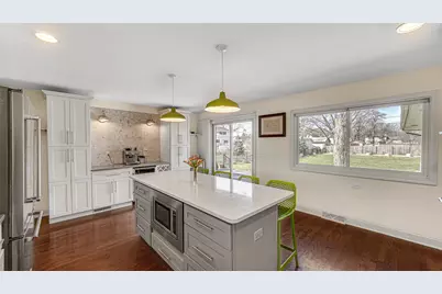 9030 Orchard Drive, Highland, IN 46322 - Photo 8