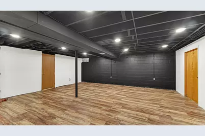 9030 Orchard Drive, Highland, IN 46322 - Photo 24