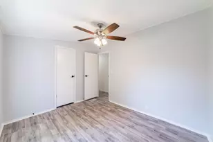 11327 N 550 E, Demotte, IN 46310 - Photo 38