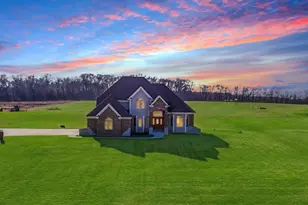 17826 S County Line Rd, Hebron, IN 46341 - Photo 2