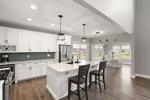 512 W Joliet St, Crown Point, IN 46307 - Photo 12