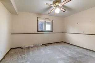 9536 Walnut Dr, Munster, IN 46321 - Photo 20