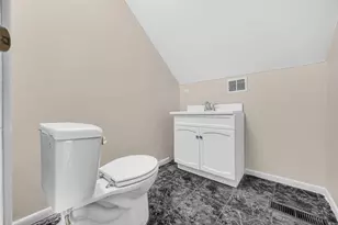 769-1 Juniper Rd, Valparaiso, IN 46385 - Photo 18