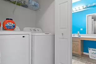 7627 E 112th Ave, Crown Point, IN 46307 - Photo 18