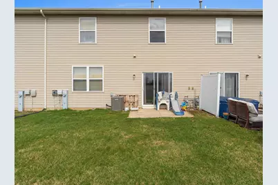 7627 E 112th Avenue, Crown Point, IN 46307 - Photo 18