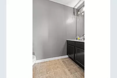 7627 E 112th Avenue, Crown Point, IN 46307 - Photo 6