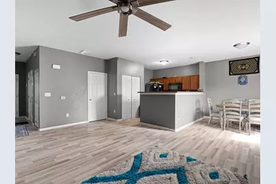 7627 E 112th Avenue, Crown Point, IN 46307 - Photo 4