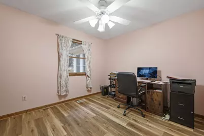 712 Dogwood Court SW, Demotte, IN 46310 - Photo 12