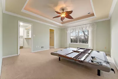 901 Veterans Lane, Crown Point, IN 46307 - Photo 16