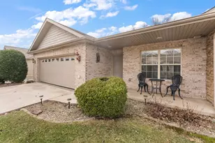 901 Veterans Ln, Crown Point, IN 46307 - Photo 4