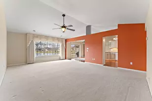 901 Veterans Ln, Crown Point, IN 46307 - Photo 6