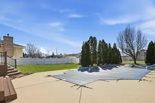 10106 Belmont Ct, Saint John, IN 46373 - Photo 22