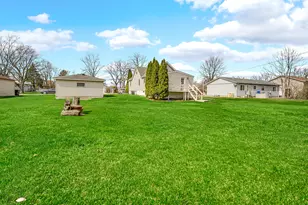 337 N Dearborn St, Hobart, IN 46342 - Photo 32