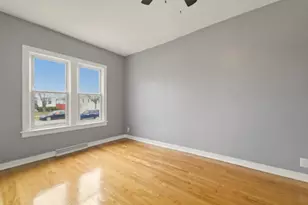 718 Cherry St, Hammond, IN 46324 - Photo 4