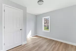 2485 Swanson Rd, Portage, IN 46368 - Photo 8