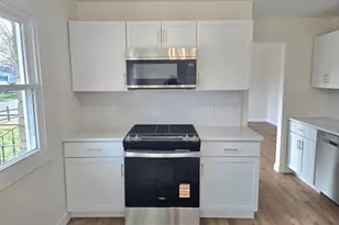 414 Holly Rd, Michigan City, IN 46360 - Photo 6