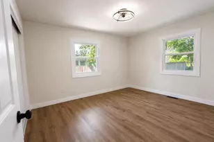 414 Holly Rd, Michigan City, IN 46360 - Photo 20