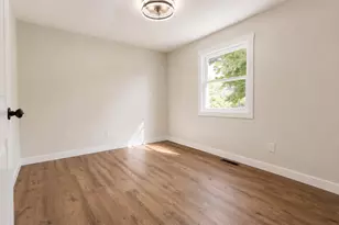 414 Holly Rd, Michigan City, IN 46360 - Photo 24