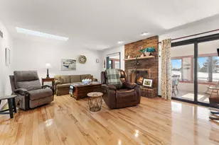 1562 W Tiffany Woods Dr, La Porte, IN 46350 - Photo 4