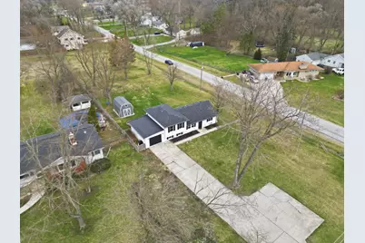 4906 W 109th Avenue, Crown Point, IN 46307 - Photo 4