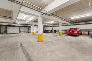 205 W Joliet St, Schererville, IN 46375 - Photo 12