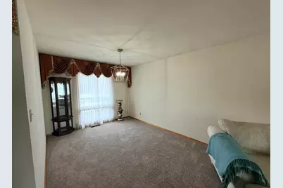 1810 W 95th Court, Crown Point, IN 46307 - Photo 6