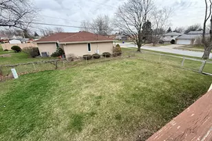 1810 W 95th Ct, Crown Point, IN 46307 - Photo 30