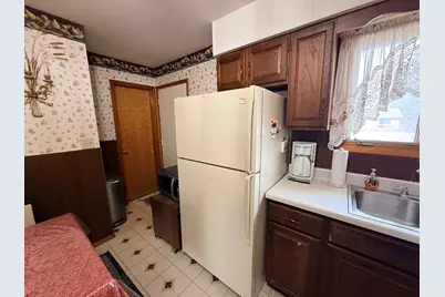 1810 W 95th Court, Crown Point, IN 46307 - Photo 8