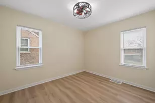 6749 Ontario Ave, Hammond, IN 46323 - Photo 12