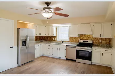 1900 Loganberry Lane, Crown Point, IN 46307 - Photo 10