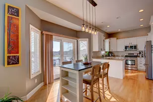 669 Davis Cir, Crown Point, IN 46307 - Photo 8