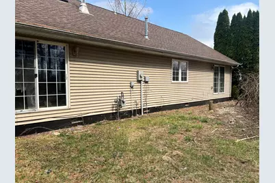 118 S 200 W, Valparaiso, IN 46385 - Photo 4